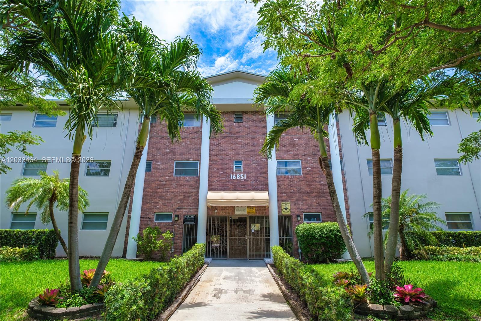 16851 NE 18th Ave # 106, North Miami Beach FL 33162