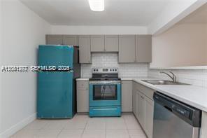 11905 NE 2nd Ave # C102 — Photo 5
