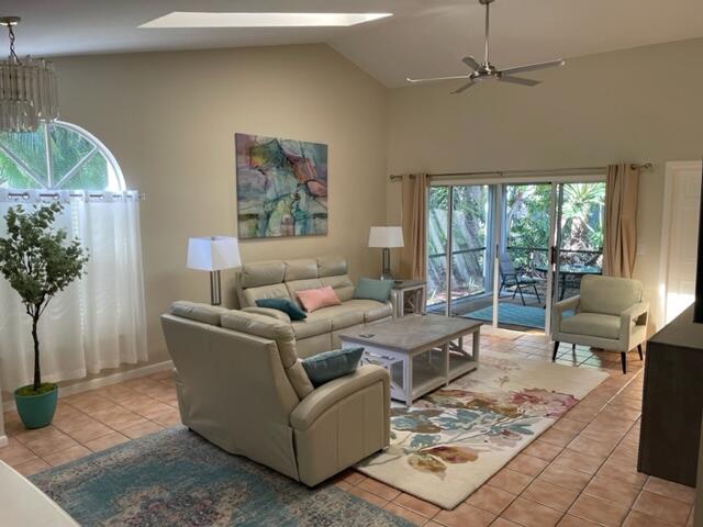 1008 Ocean Dunes Circle — Photo 2