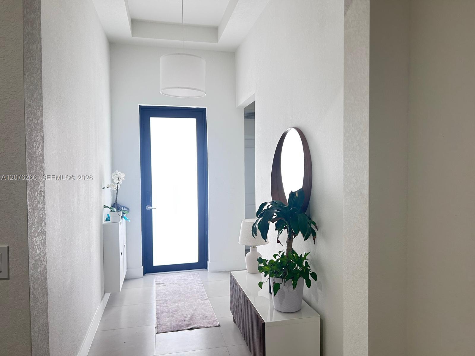14435 SW 13th Ter — Photo 2