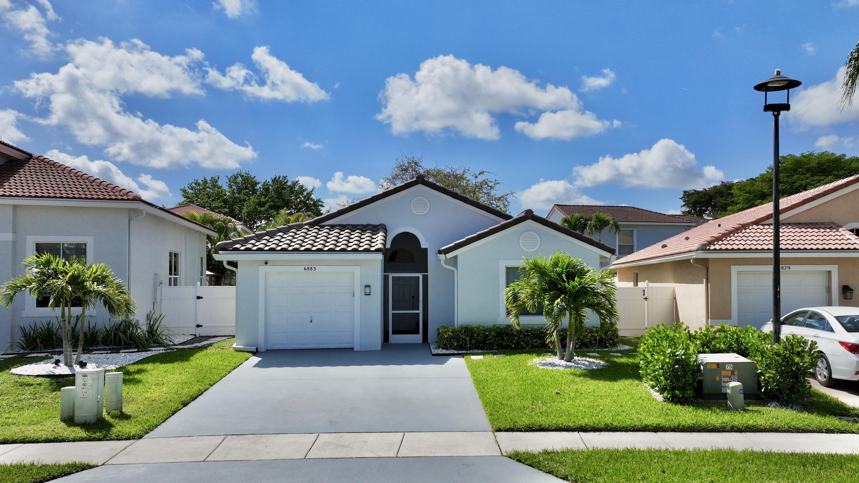 6883 Desert Inn Terrace, Lake Worth FL 33463