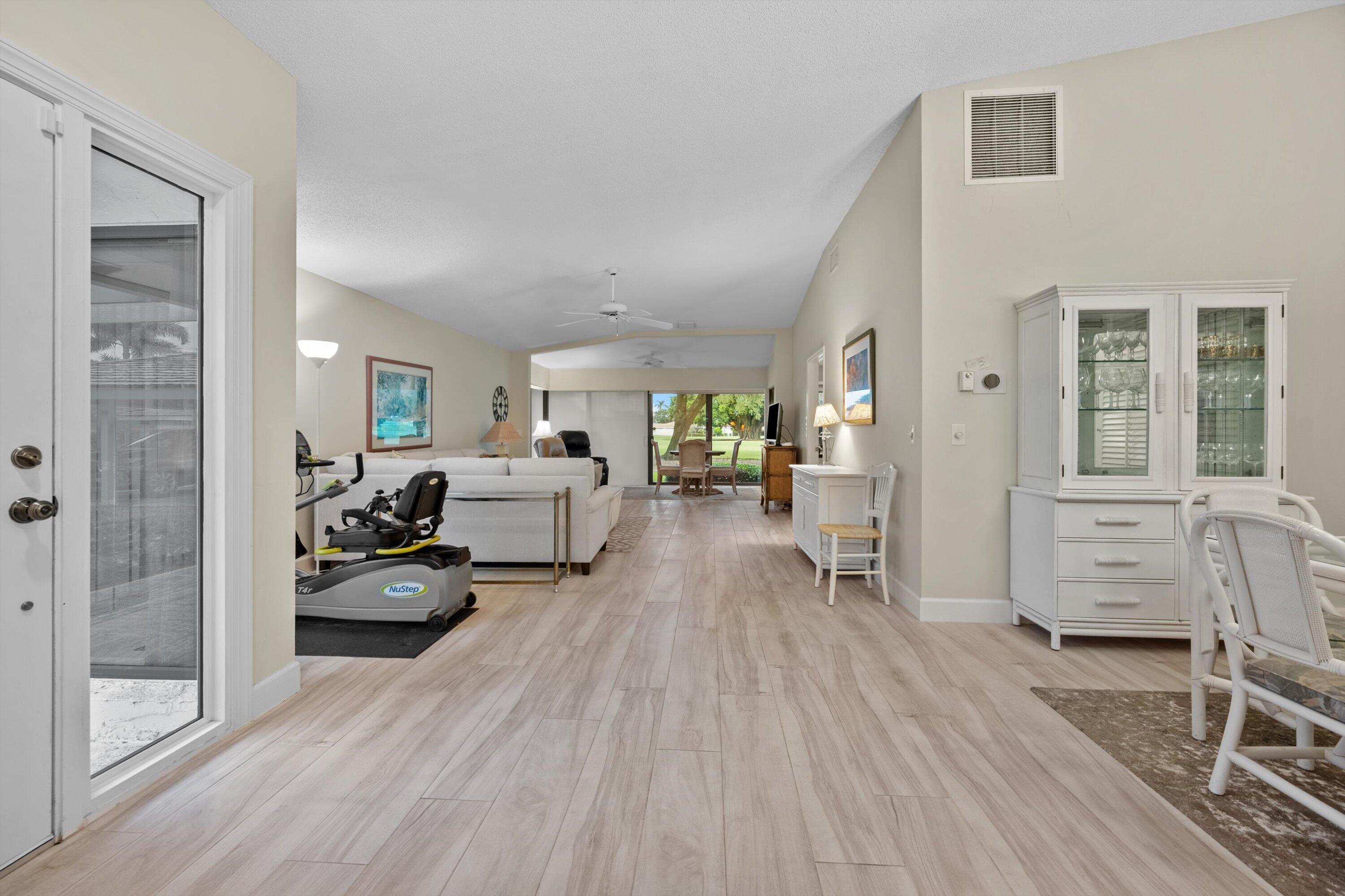 3636 FRESHWATER Drive — Photo 3