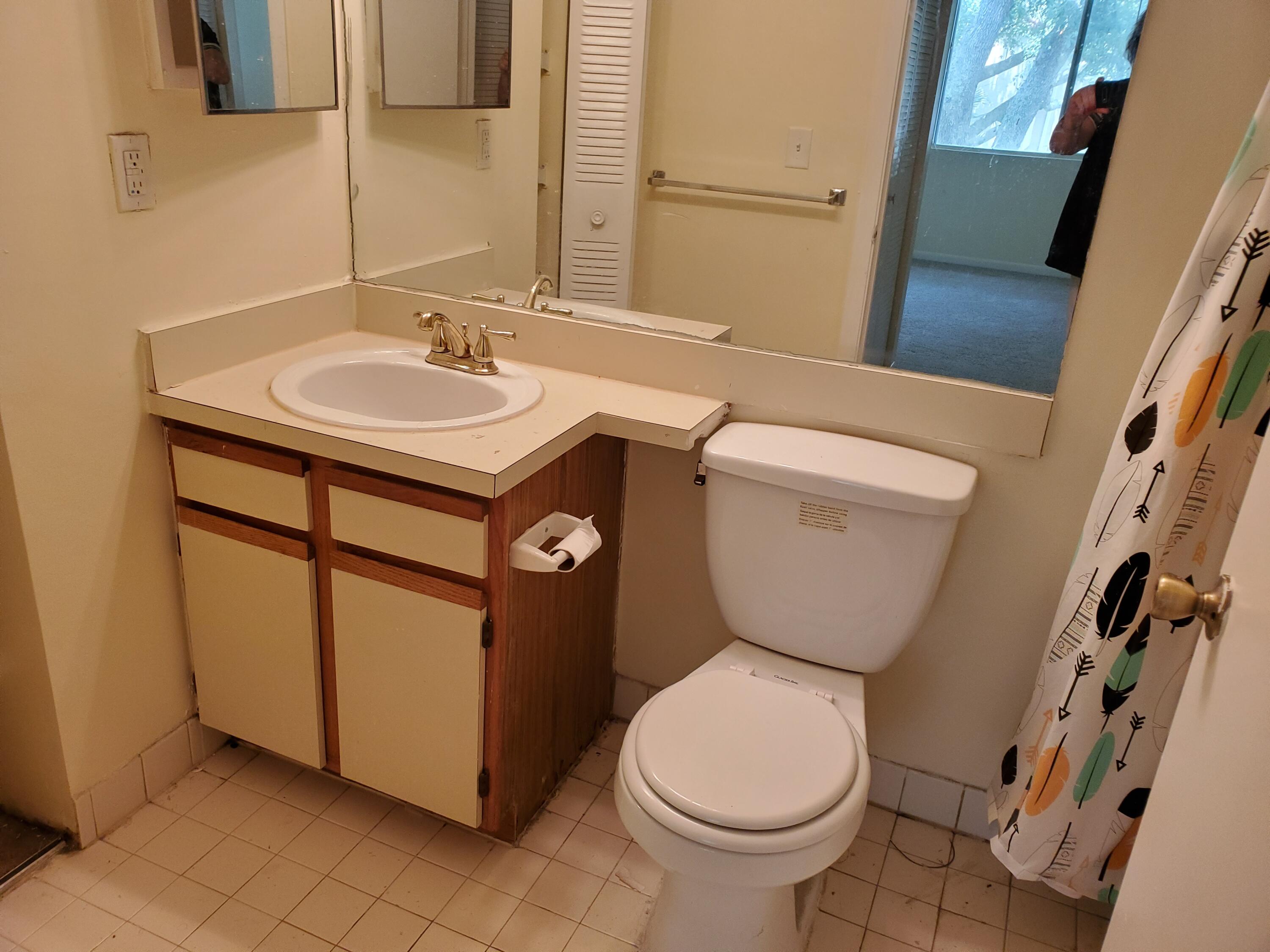 851 Lyons Road # 22203 — Photo 5