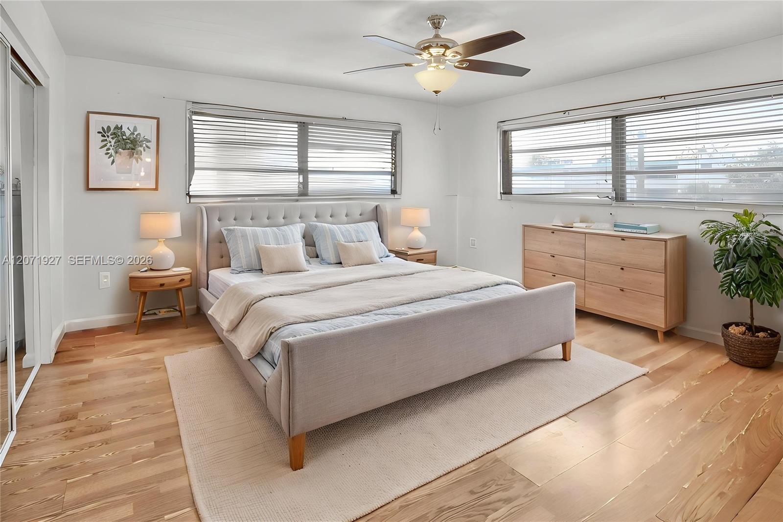 180 NE 12th Ave # 18 — Photo 3