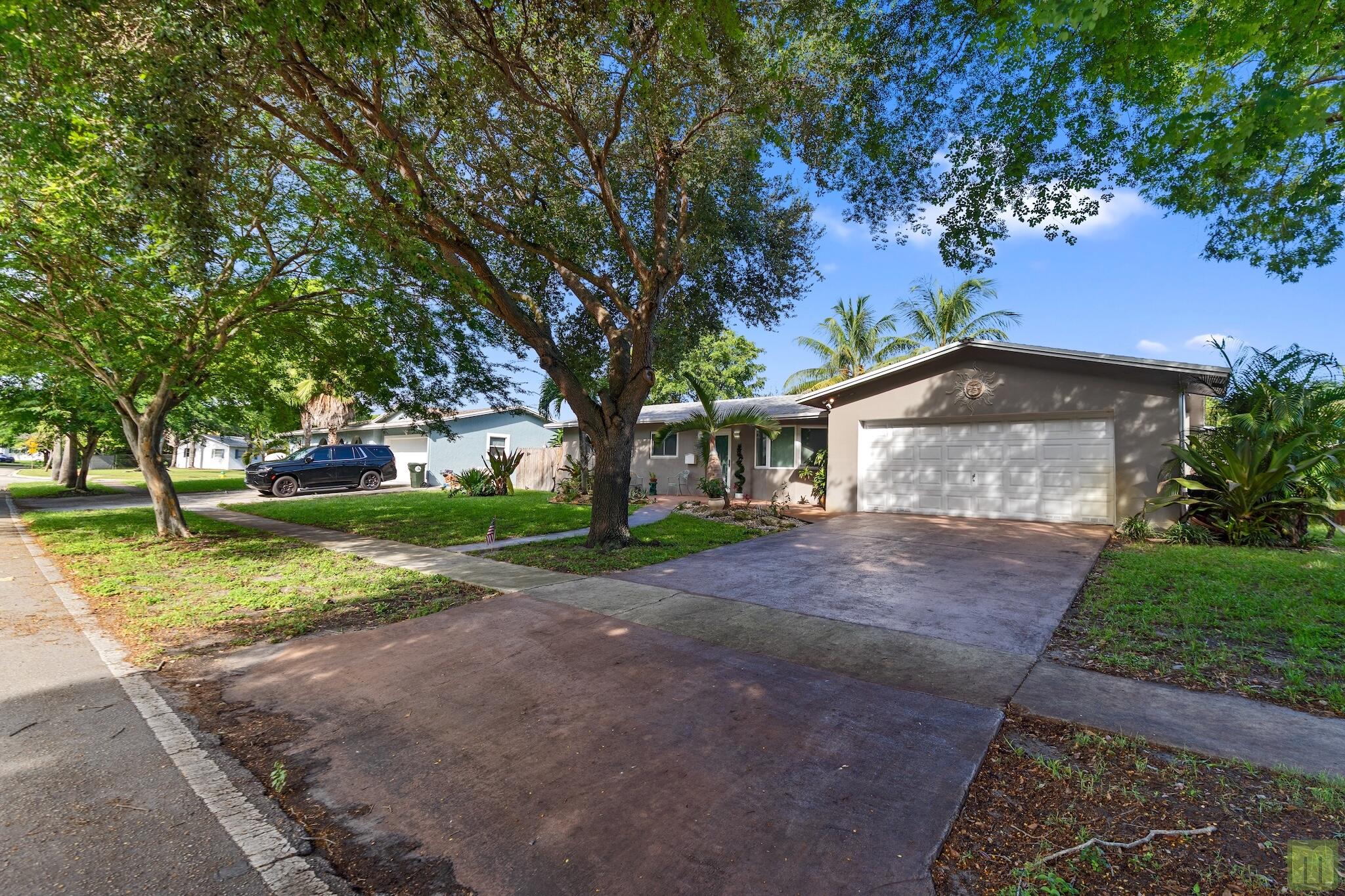 291 Lake Drive — Photo 4