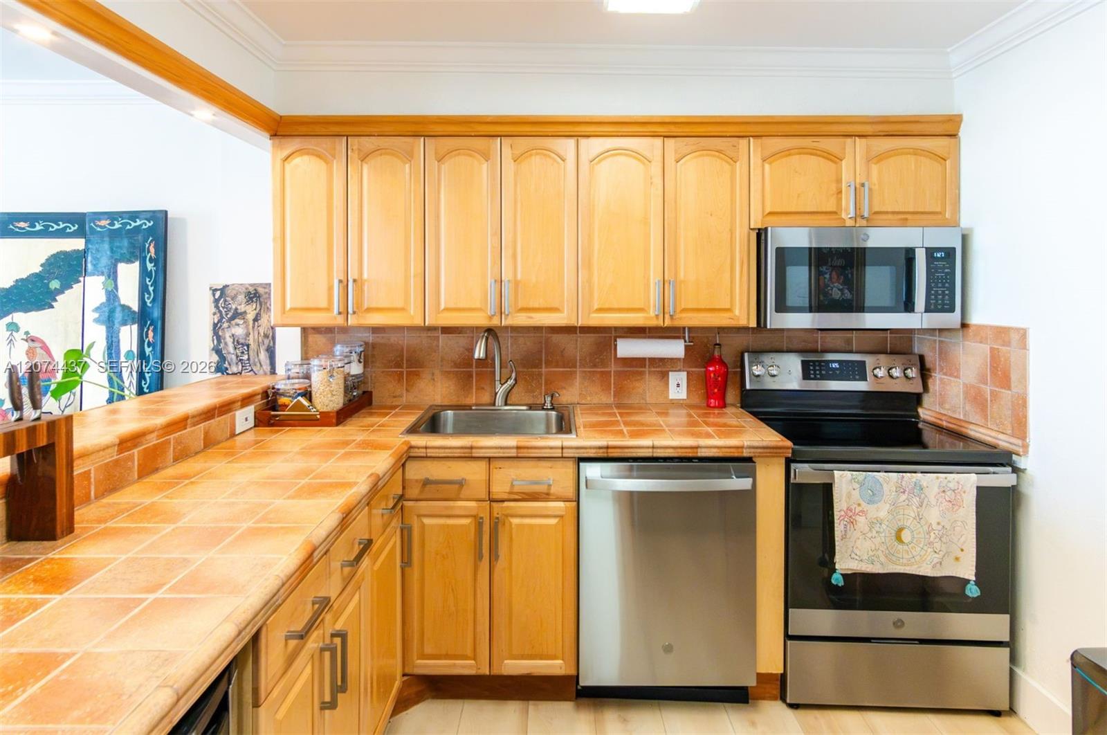 5701 Collins Ave # 605 — Photo 5