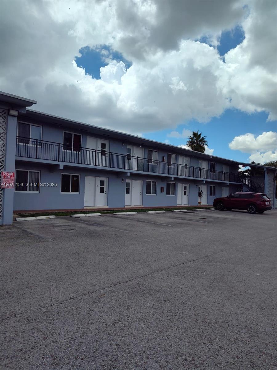 655 Eldron Dr # 26 — Photo 4