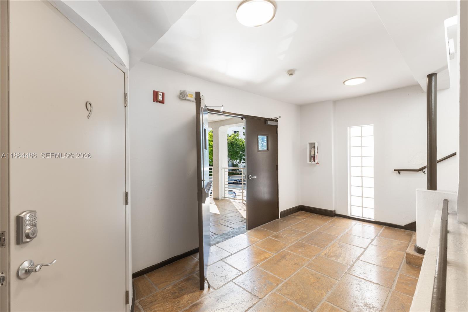 1241 14th St # 9, Miami Beach FL 33139