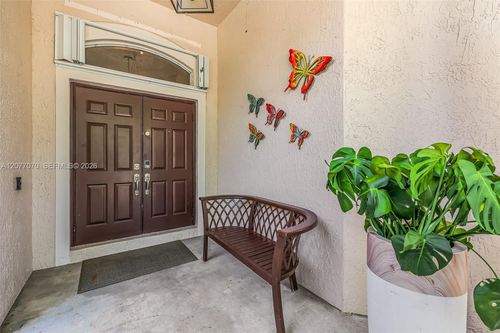 1928 Water Ridge Dr — Photo 5