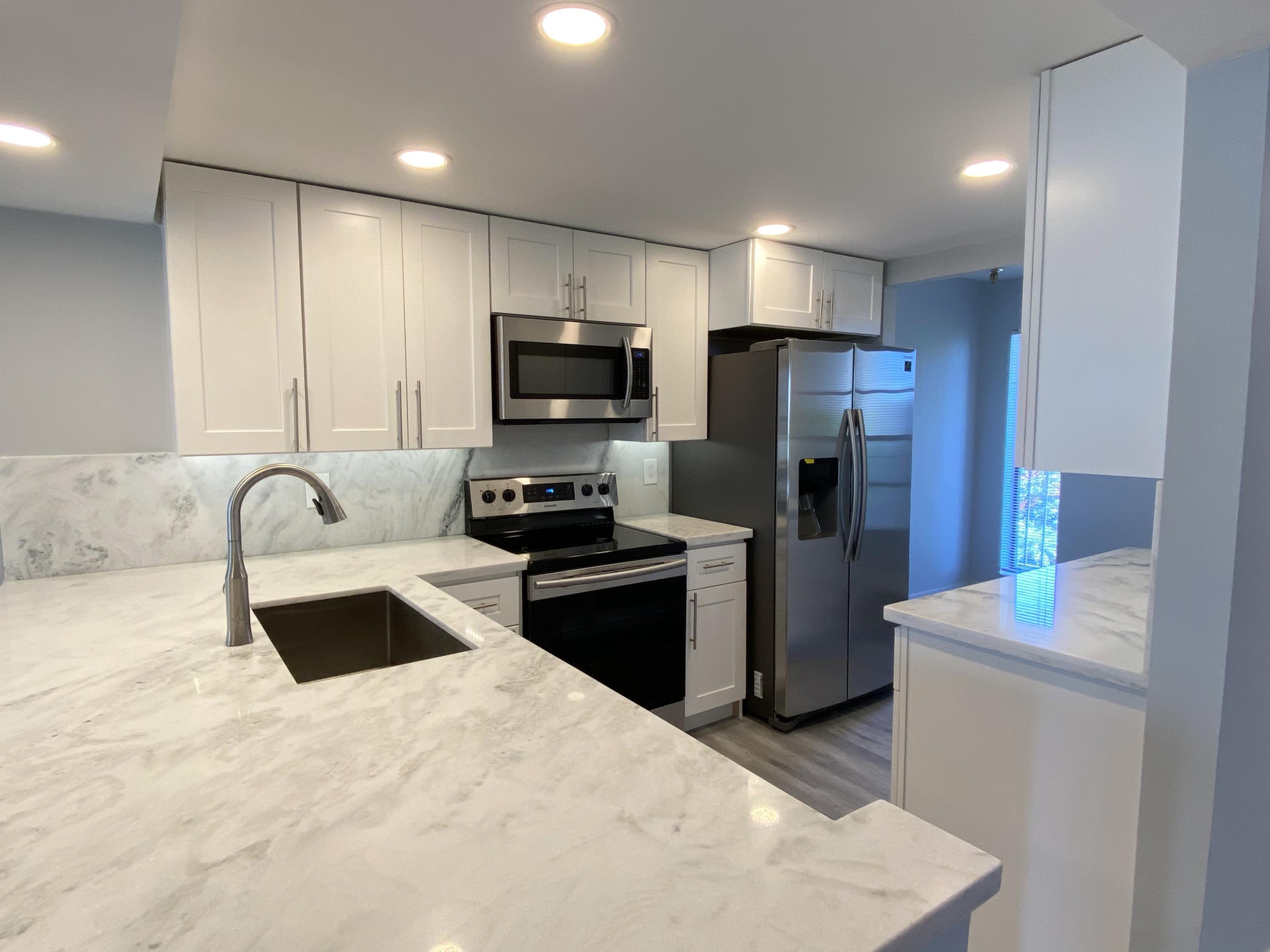 20 Royal Palm Way # 401 — Photo 3