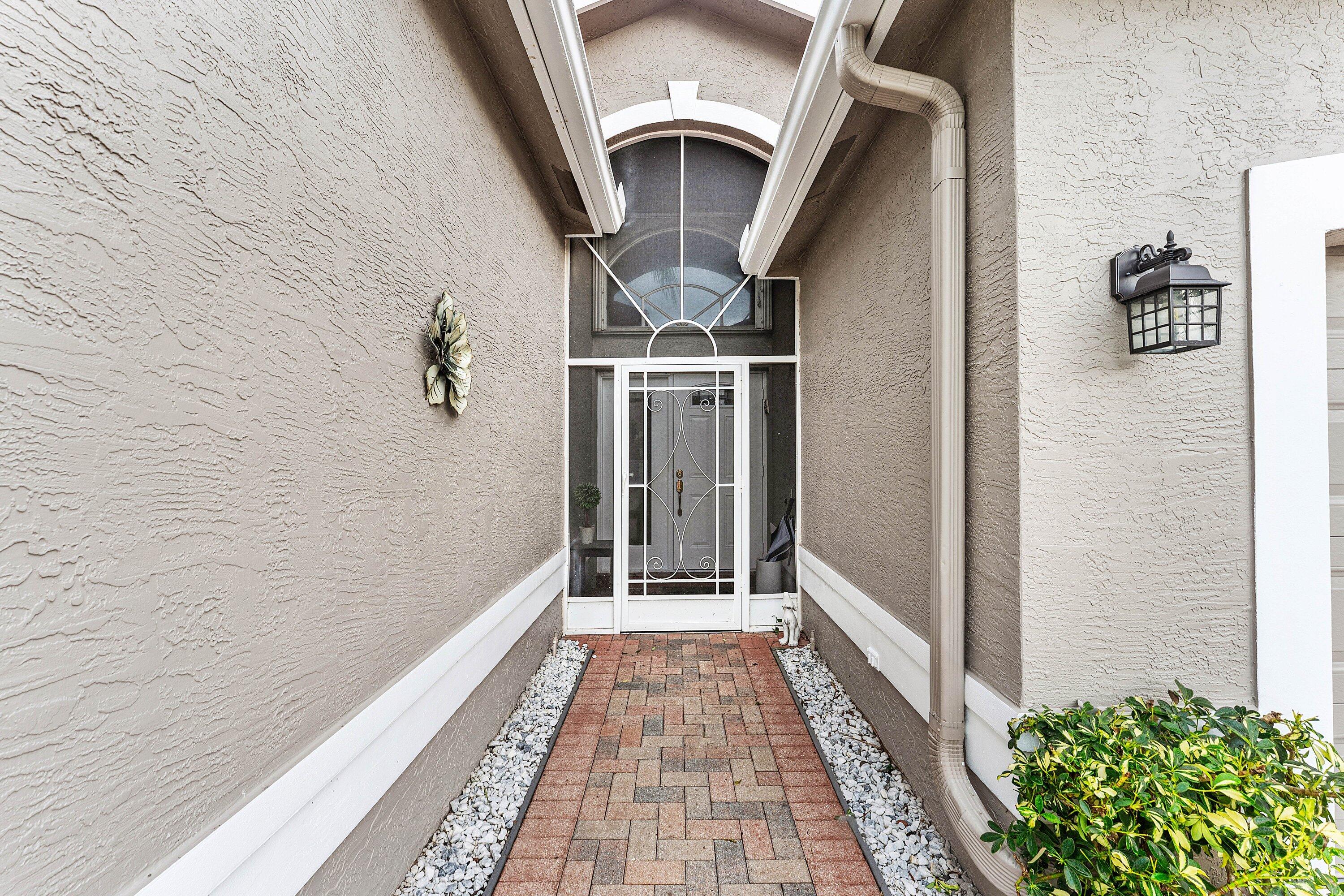 7310 Marbella Echo Drive — Photo 3