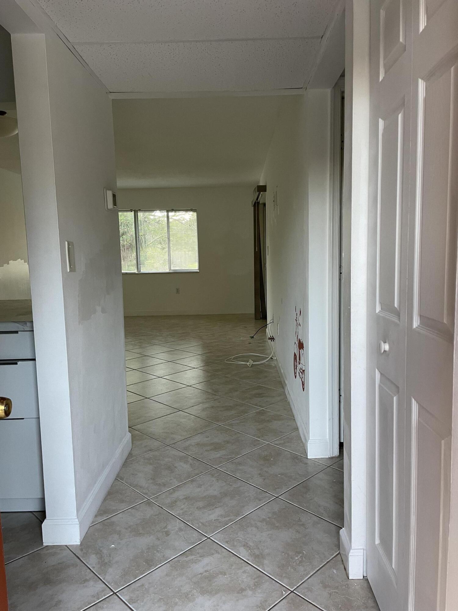 830 SW 9th Street Circle APT 201 — Photo 3