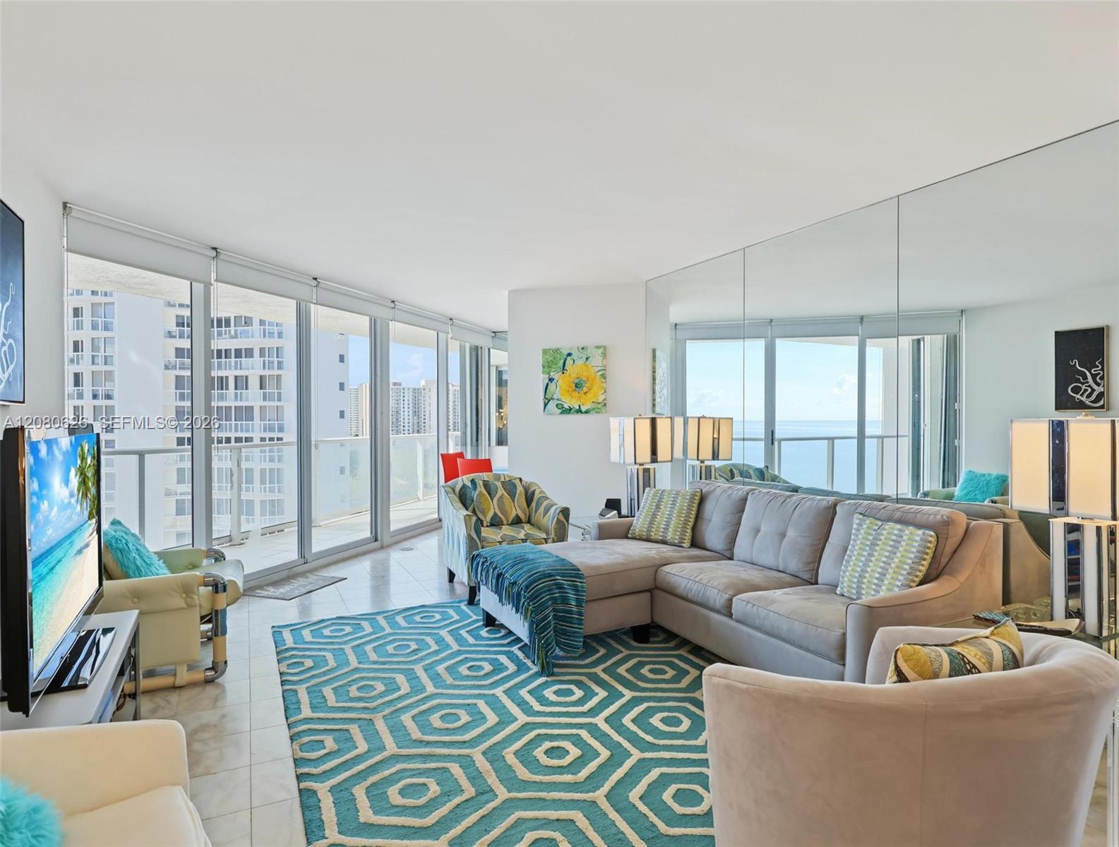 16445 Collins Ave # 828 — Photo 4