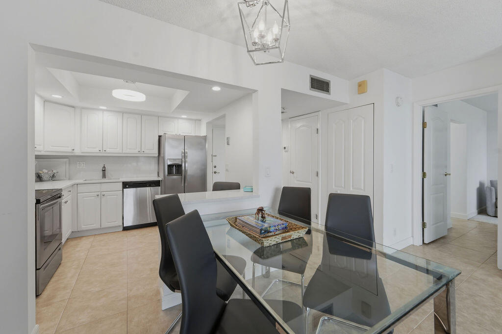 5440 N Ocean Drive # 203 — Photo 4