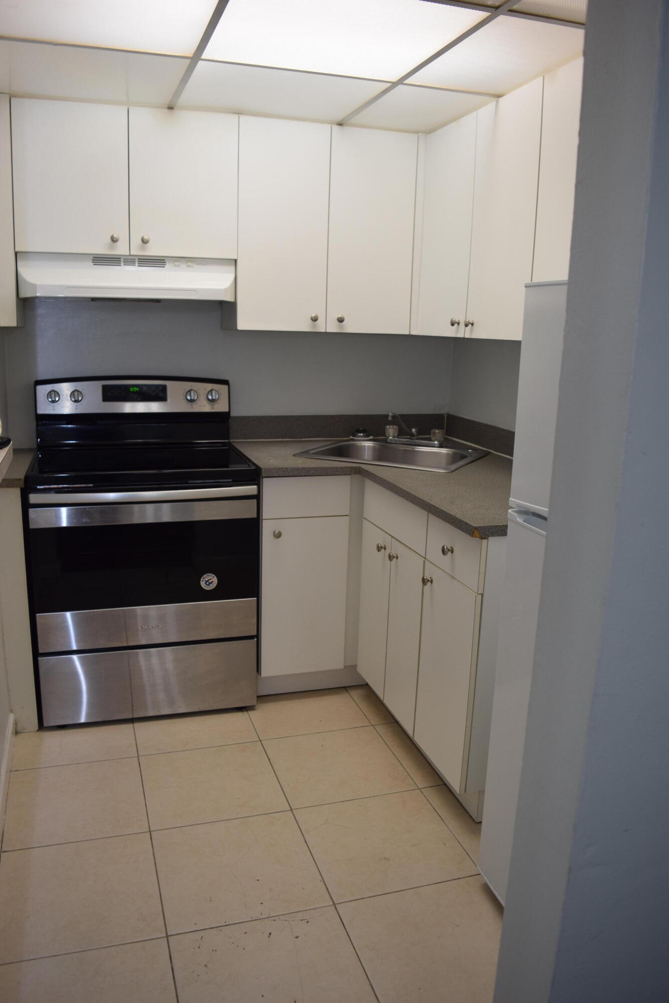 151 SE 6th Avenue # 14 — Photo 3
