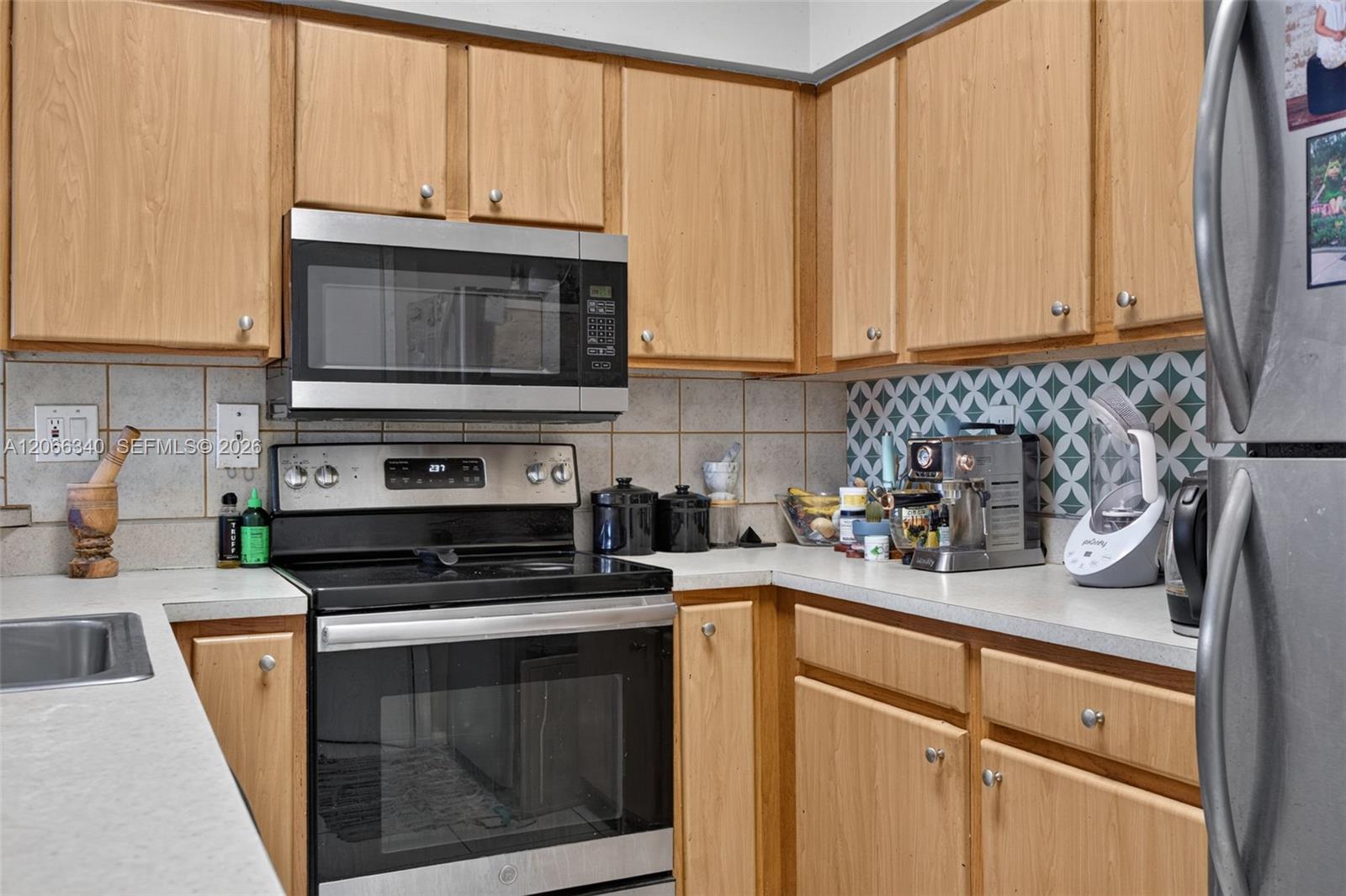 2445 SW 18th Ter # 807, Fort Lauderdale FL 33315