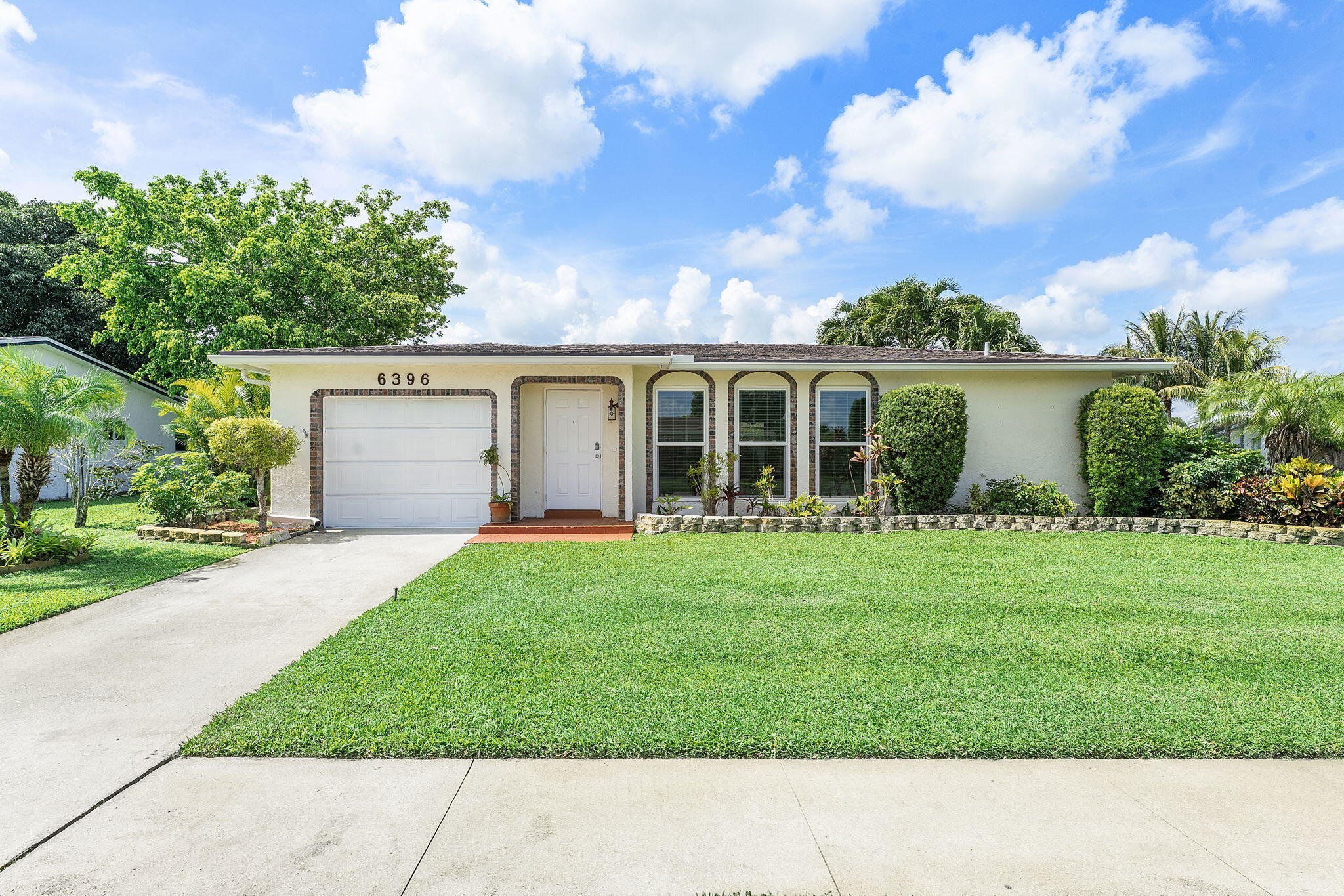 6396 Whispering Wind Way, Delray Beach FL 33484