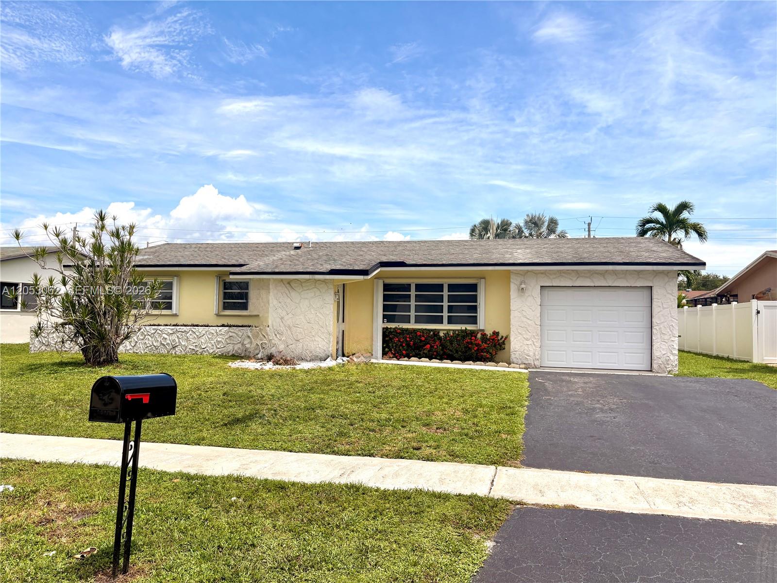 11851 NW 23rd St, Pembroke Pines FL 33026