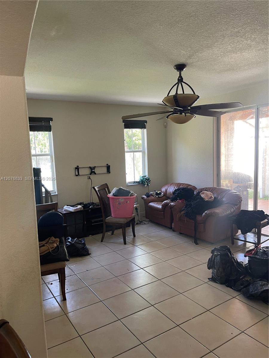 15523 SW 36th Ter — Photo 5