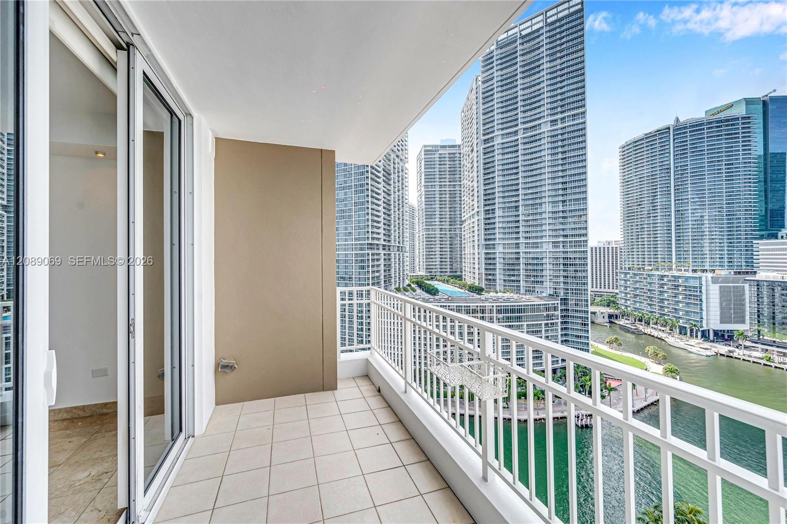 801 Brickell Key Blvd # 2208 — Photo 3