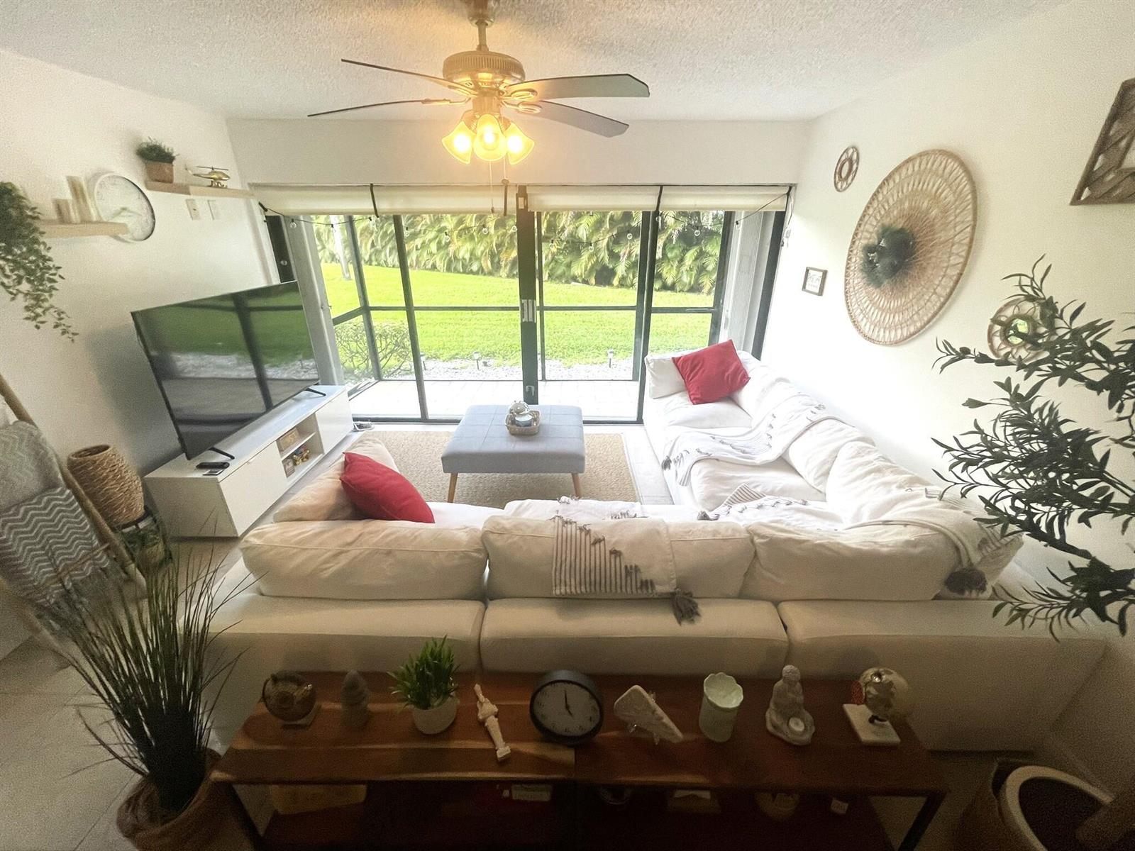2500 Presidential Way # 106, West Palm Beach FL 33401