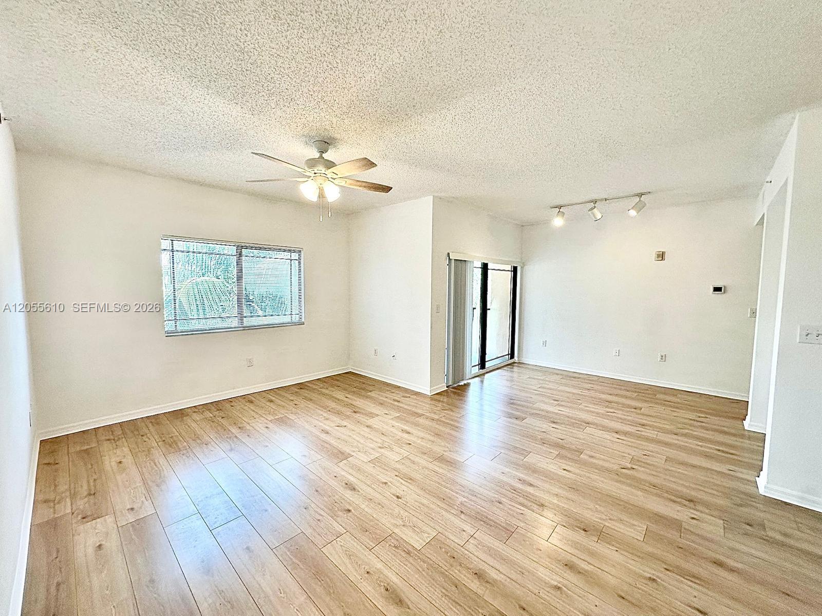 2807 Veronia Dr # 301, Palm Beach Gardens FL 33410