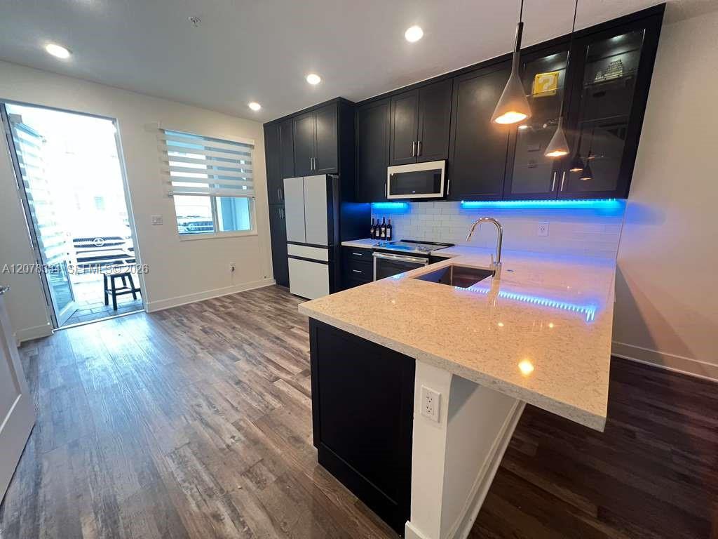 10229 NW 64th Ter # 101 — Photo 3