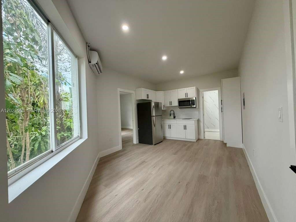 2425 SW 6th St # 6, Miami FL 33135