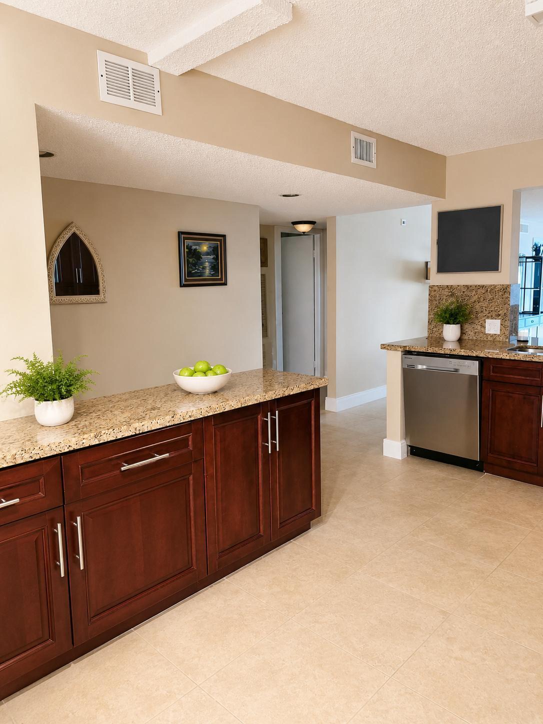 5574 Witney Drive # 206 — Photo 3