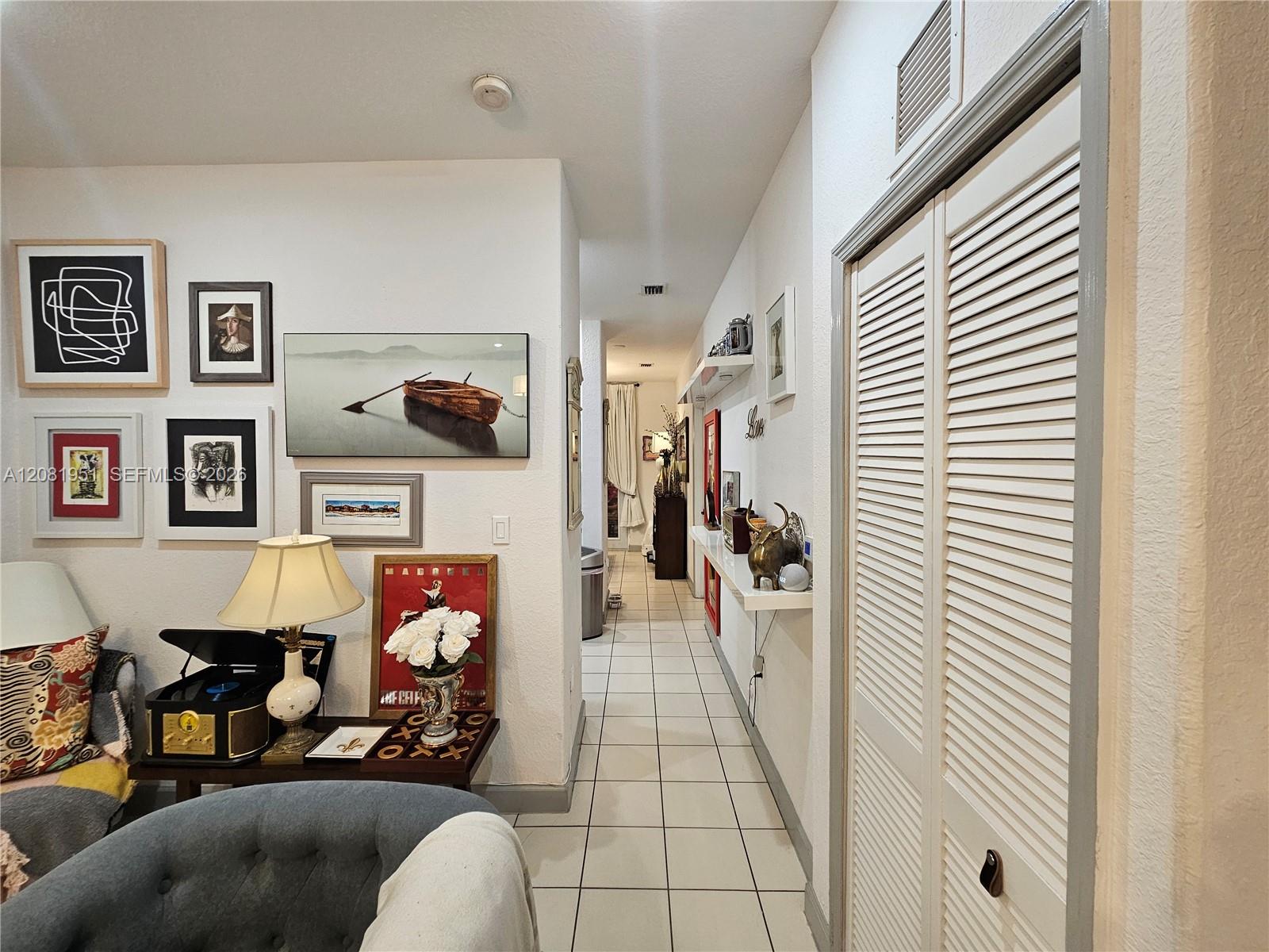 1661 SE 28th St # 105 — Photo 4