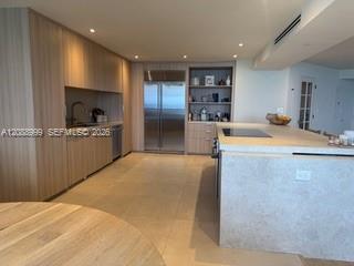 6767 Collins Ave # 2206 — Photo 4