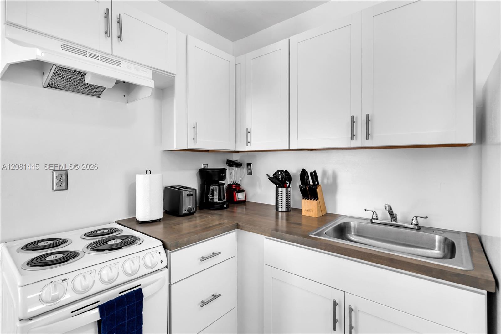 925 SW 15th Ave — Photo 5