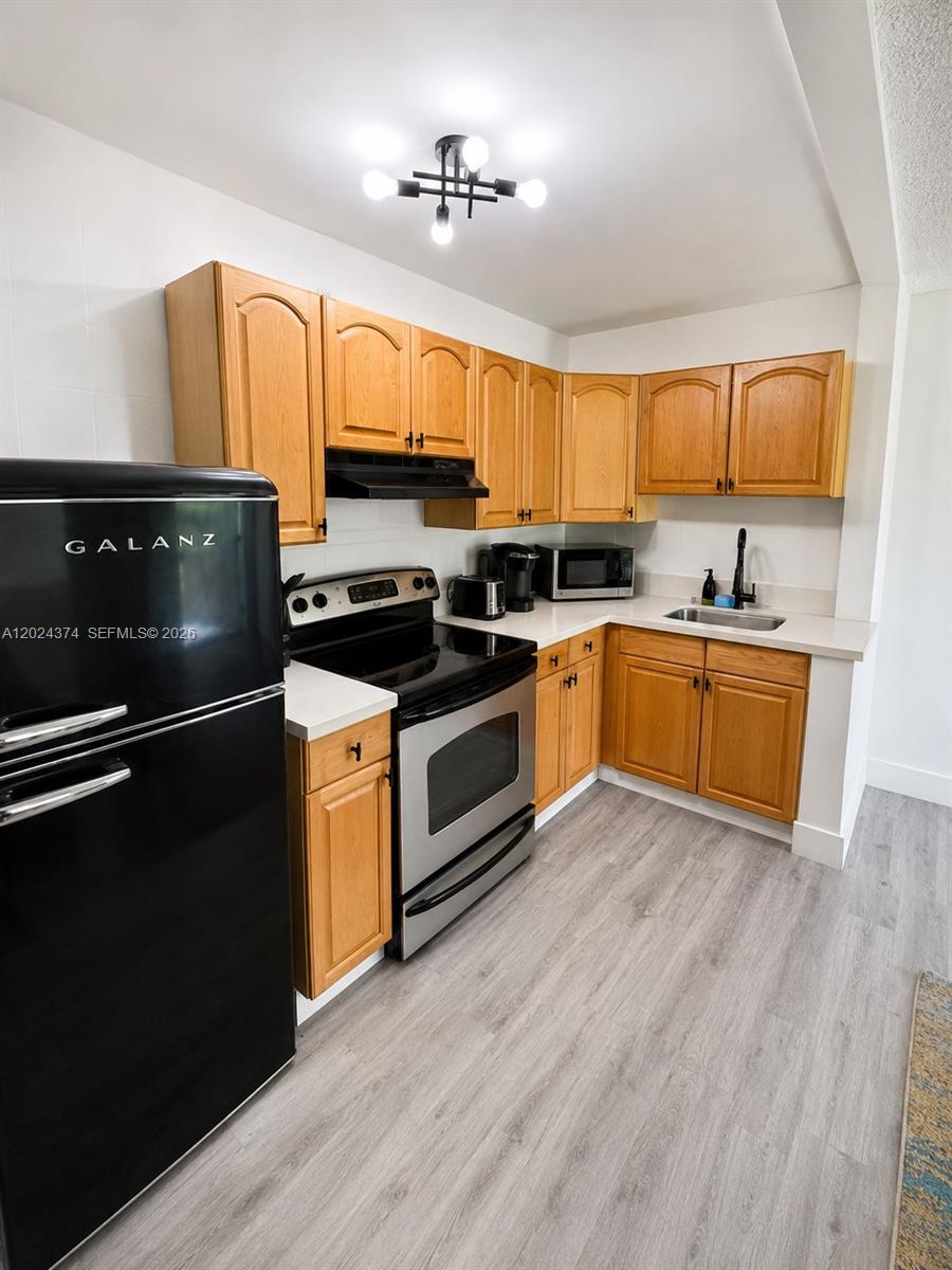 3210 Canal Dr # 6 — Photo 5