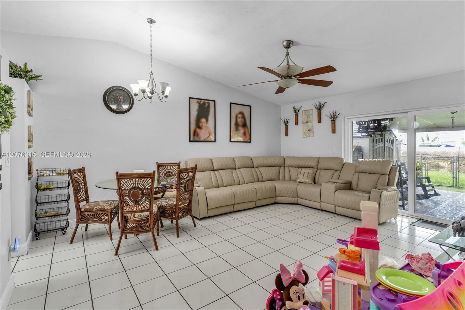 12202 SW 111th Ln — Photo 5