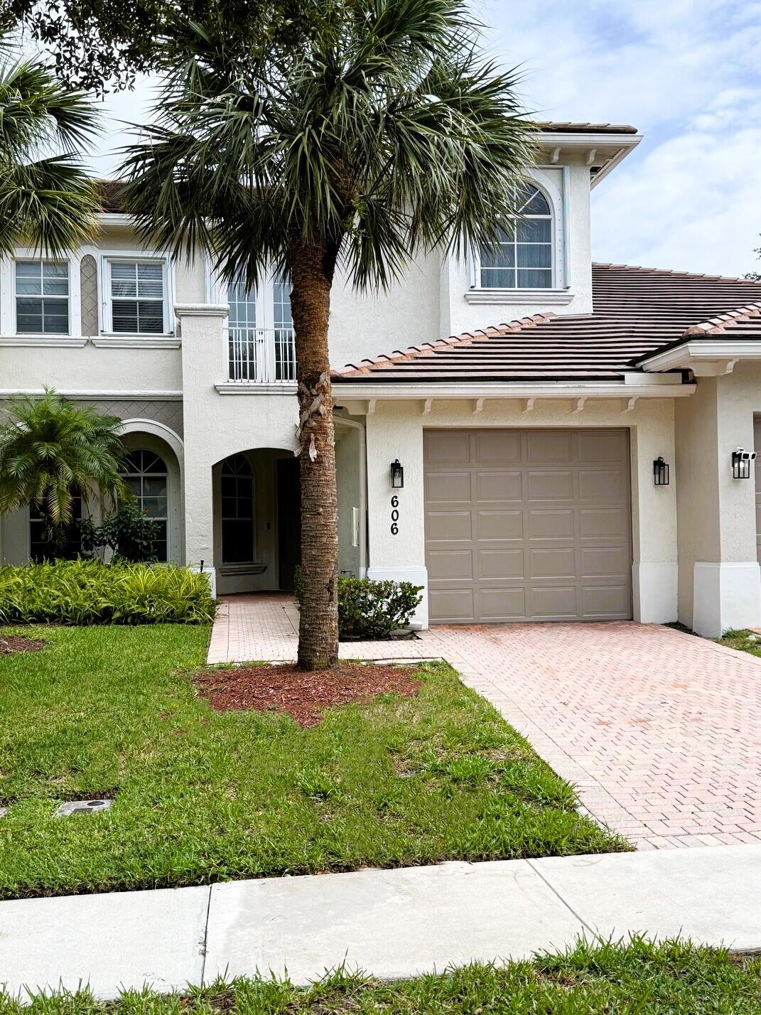 6379 Bella Circle W # 606, Boynton Beach FL 33437