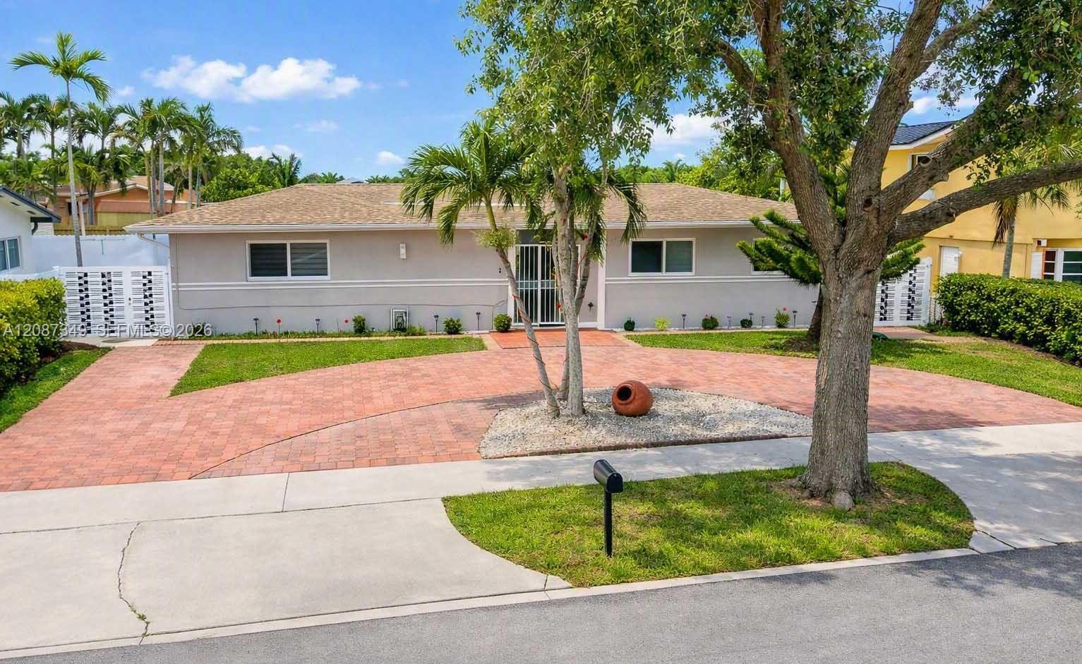 11231 NW 60th Ct, Hialeah FL 33012