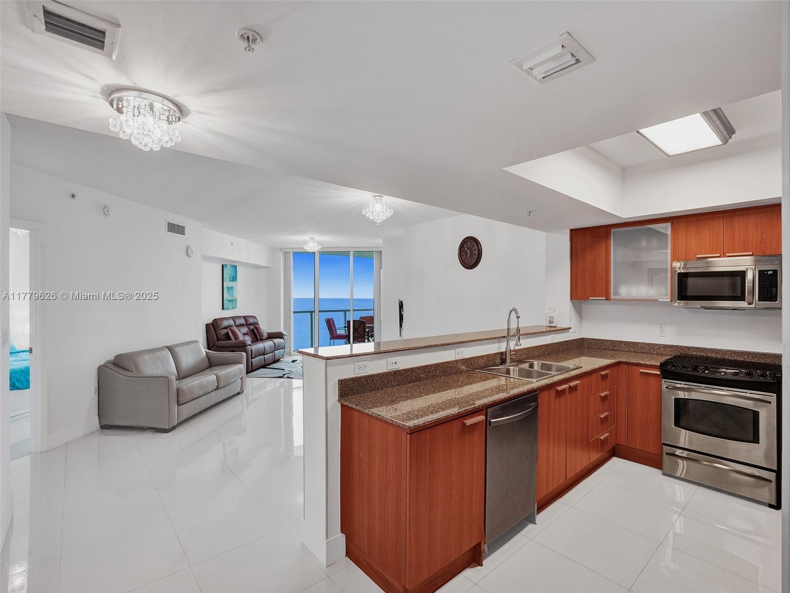 16699 Collins Ave # 2305, Sunny Isles Beach FL 33160