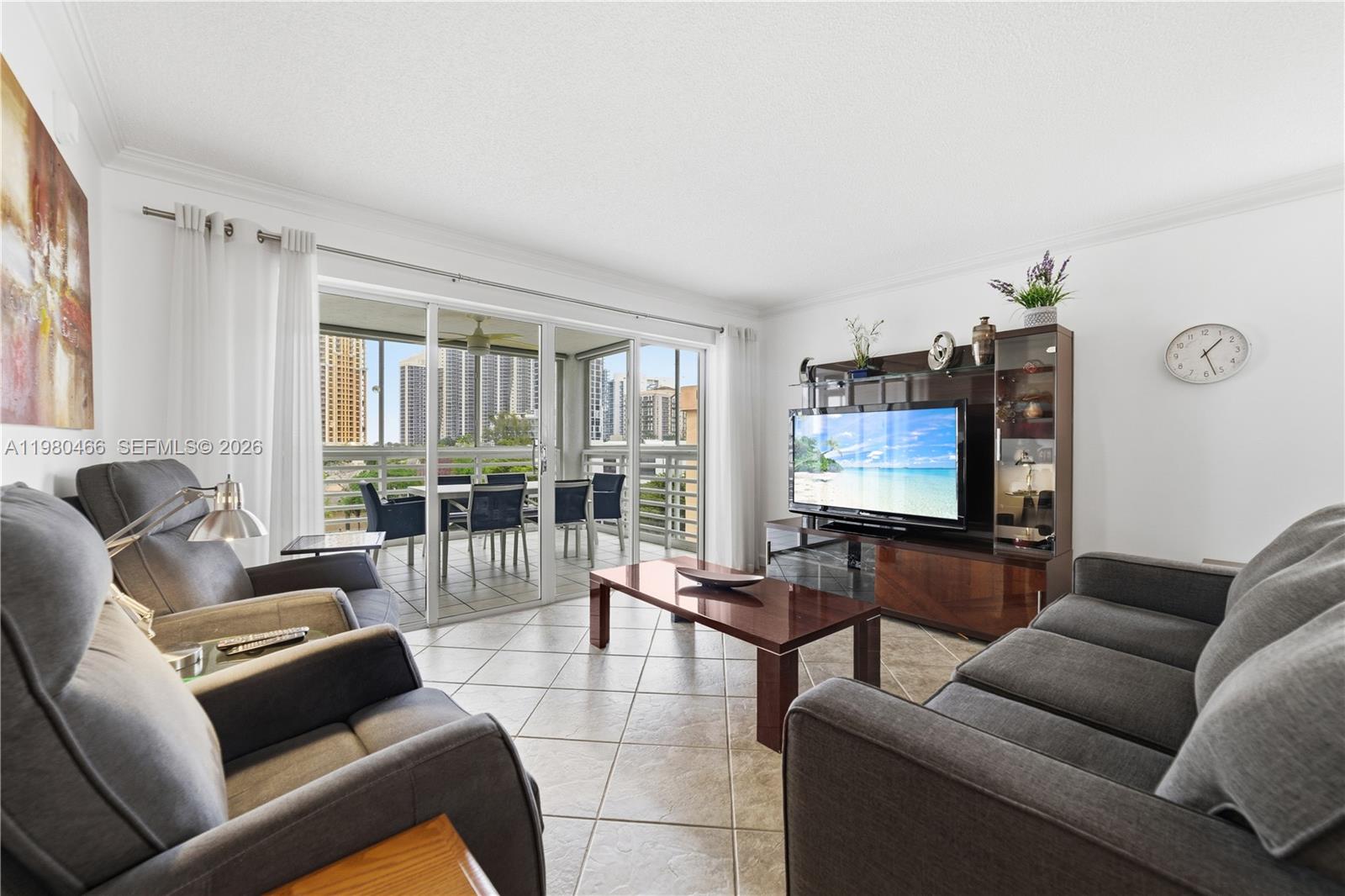 17801 N Bay Rd # 614, Sunny Isles Beach FL 33160