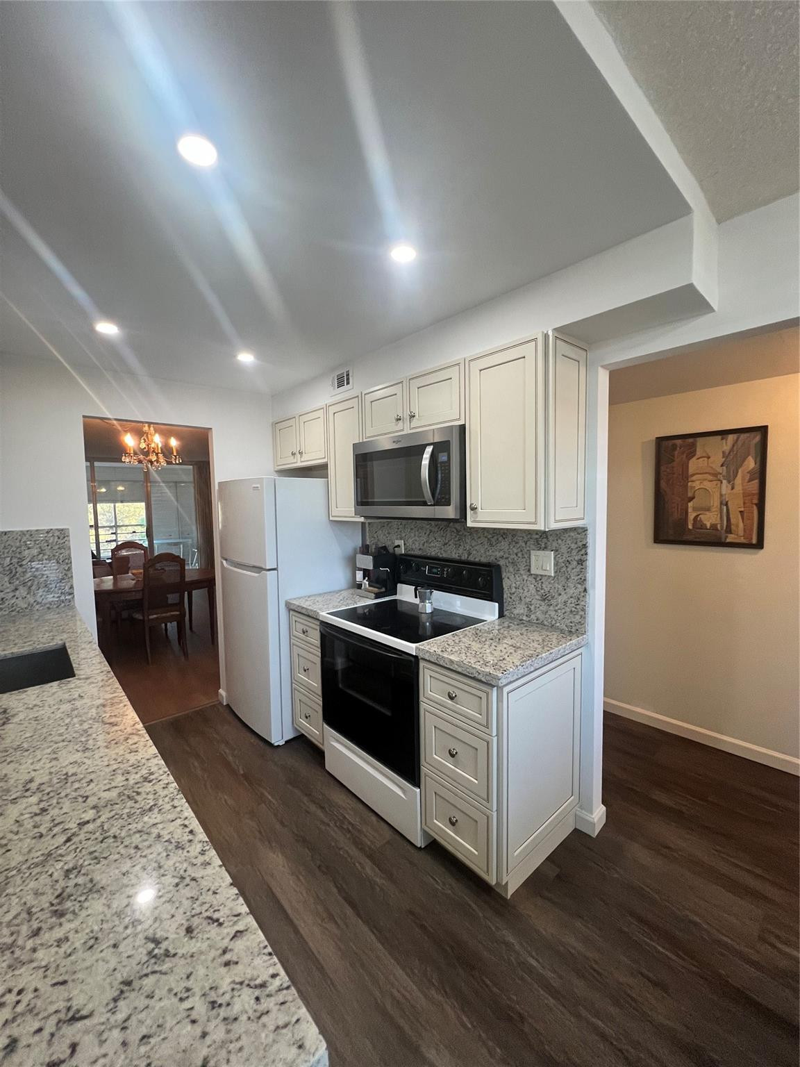 2998 NW 48th Terrace # 434, Lauderdale Lakes FL 33313