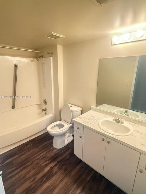 8307 Coral Lake ln # 8307 — Photo 5