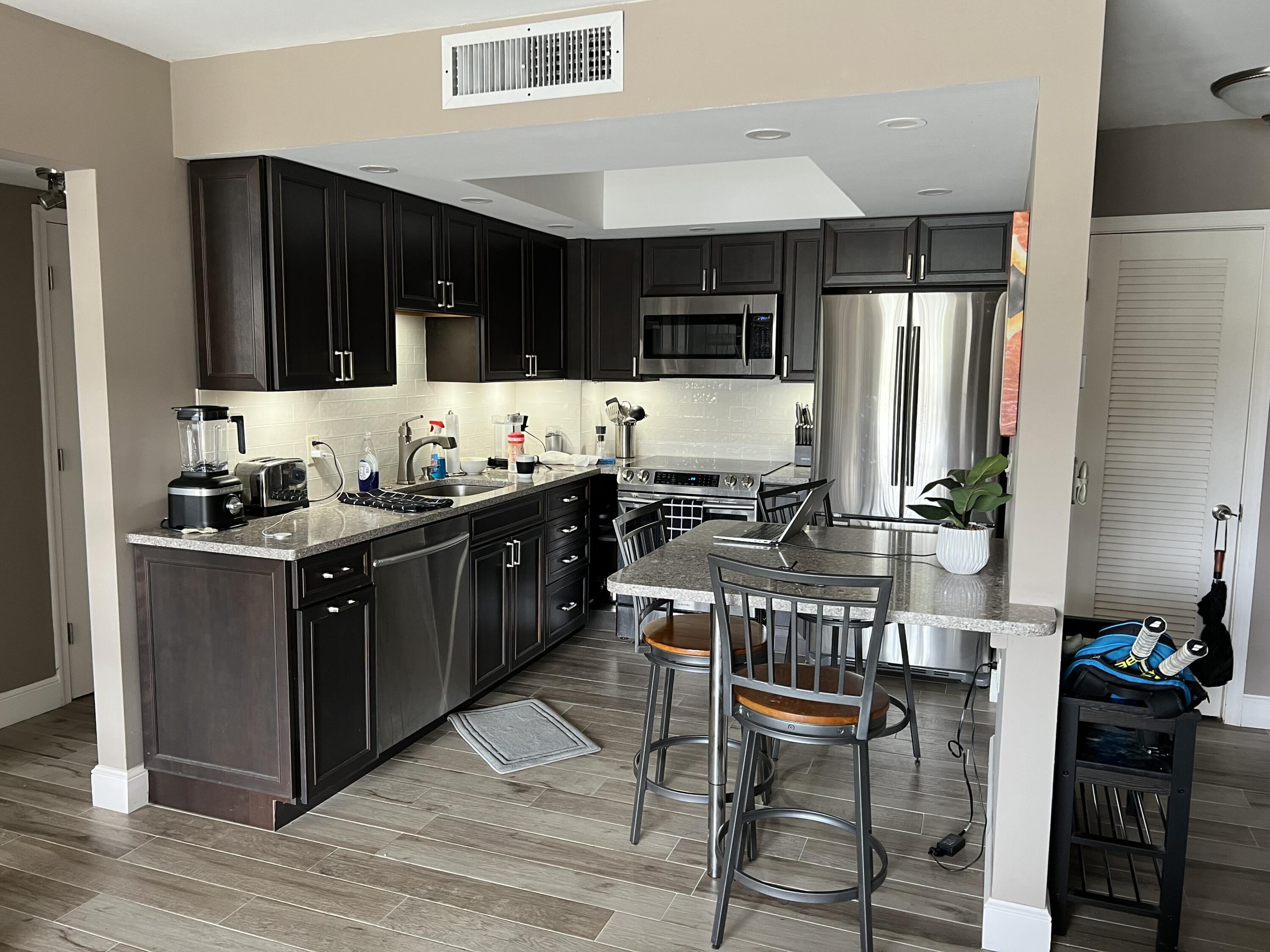 630 Tennis Club Drive # 206, Fort Lauderdale FL 33311