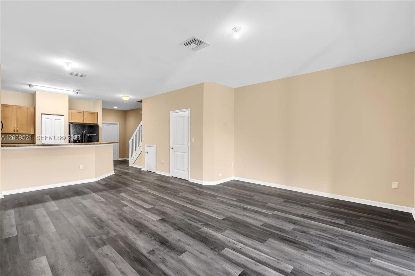 3530 NW 29th Ct — Photo 5