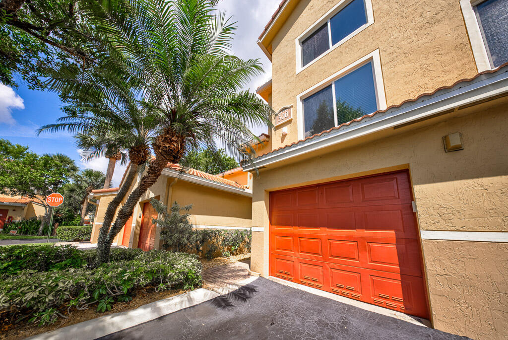 500 Scotia Drive # 302, Hypoluxo FL 33462