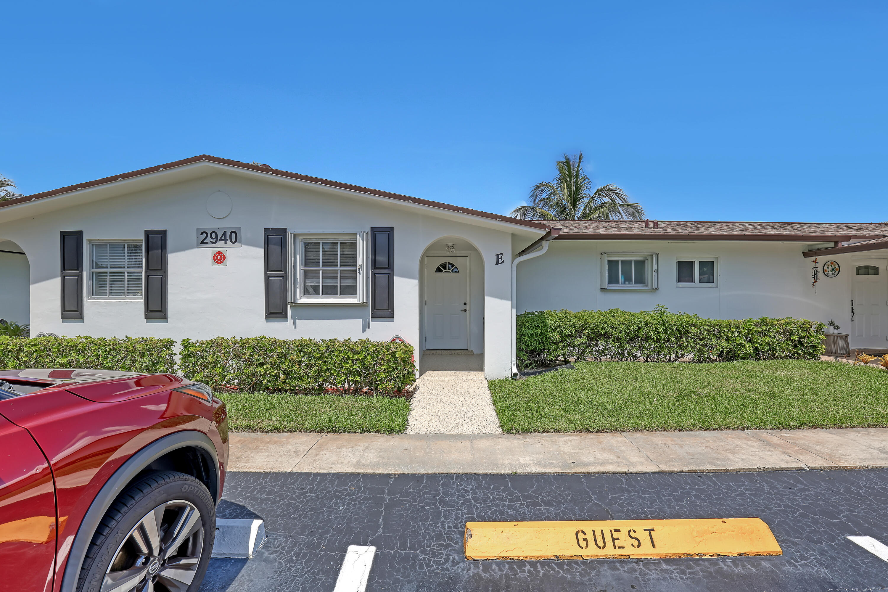 2940 Crosley Drive E, West Palm Beach FL 33415