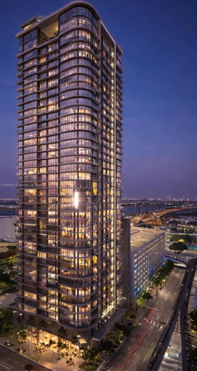 121 NE 5th St # 2905, Miami FL 33132