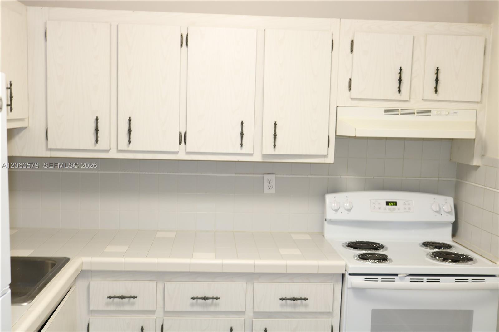 7825 Camino Real # 111, Miami FL 33143