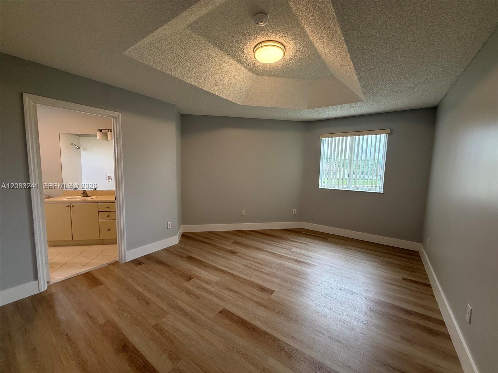 2324 SE 23rd Rd # 2324 — Photo 5