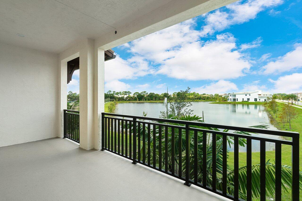 12639 Machiavelli Way, Palm Beach Gardens FL 33418