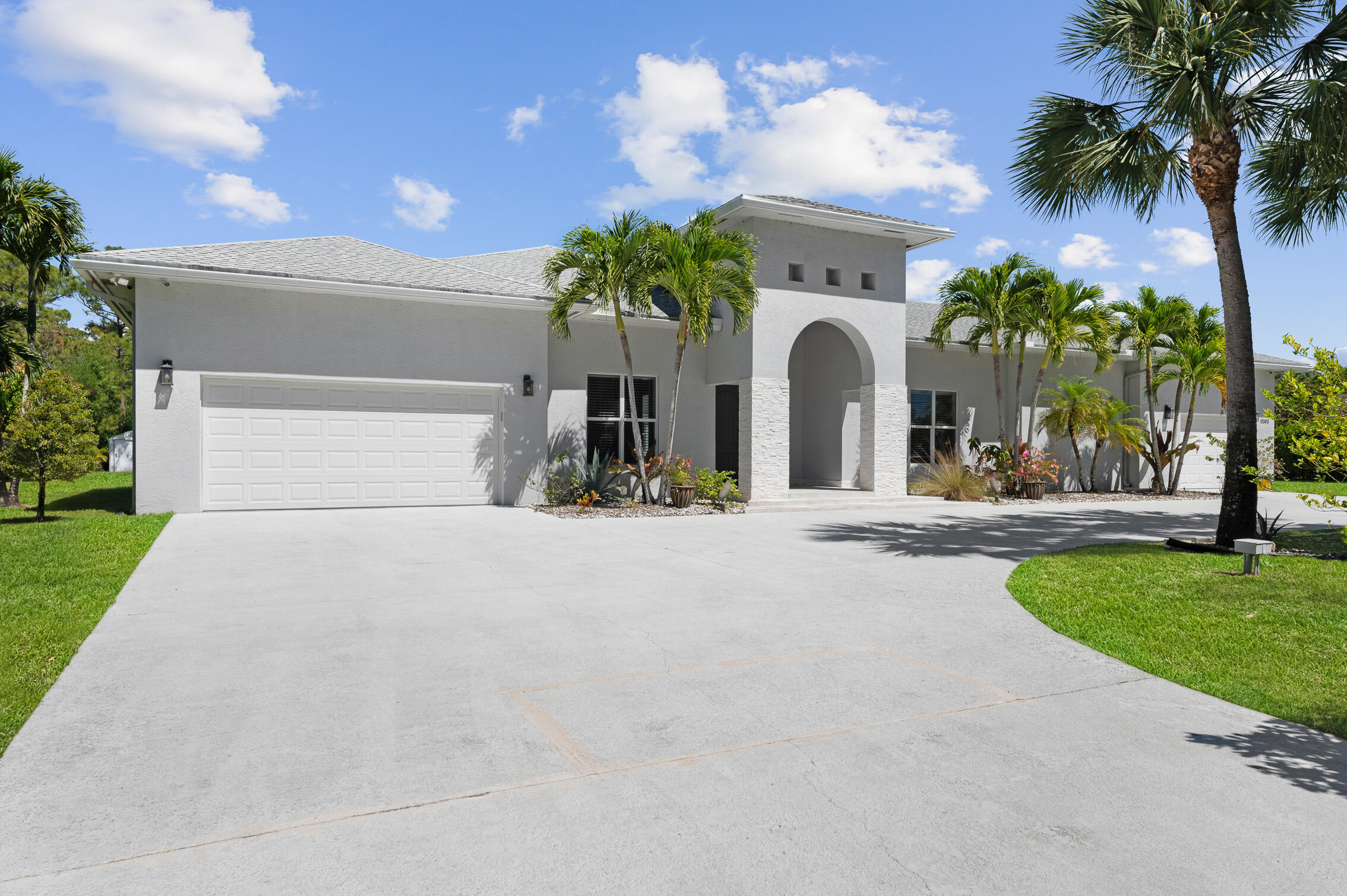 15503 Temple Boulevard, Loxahatchee FL 33470