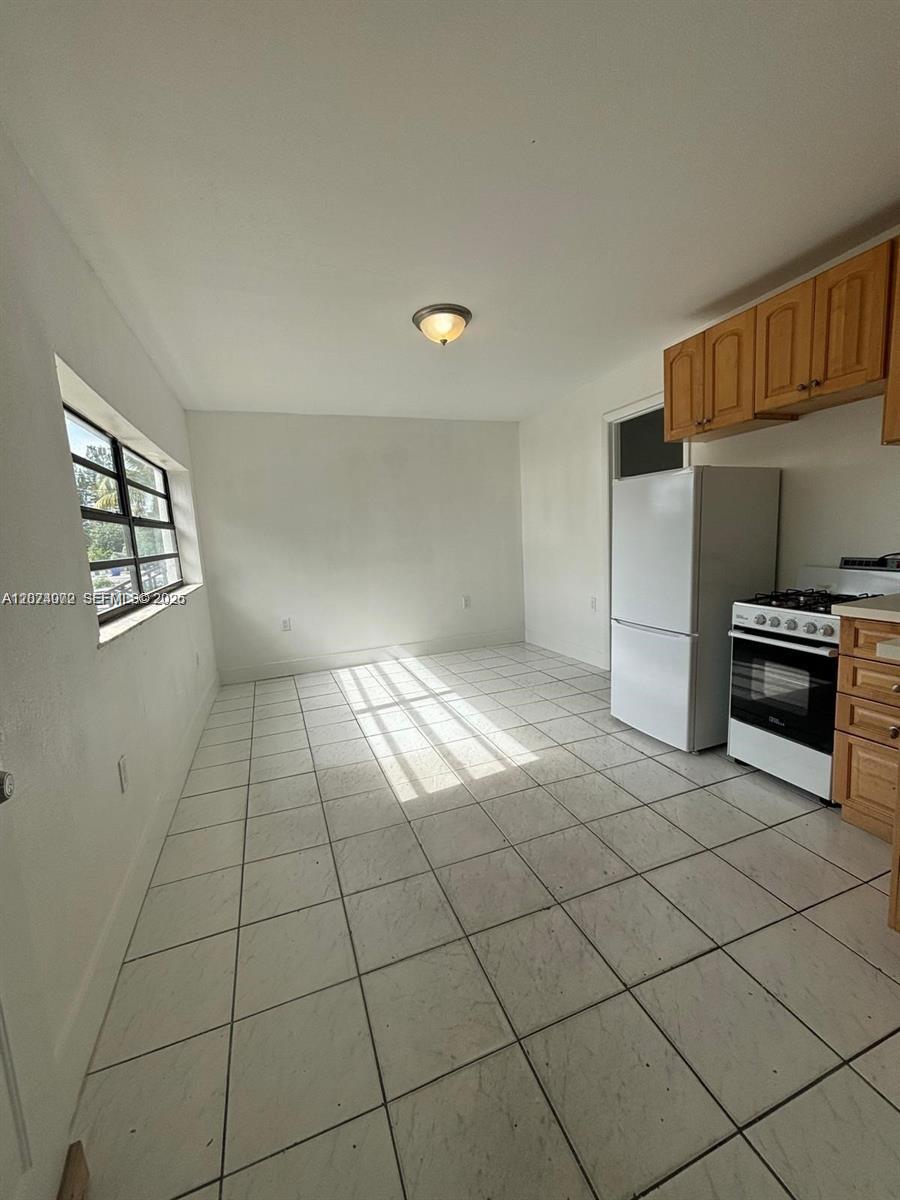 1660 SW 24th Ave # 0 — Photo 2